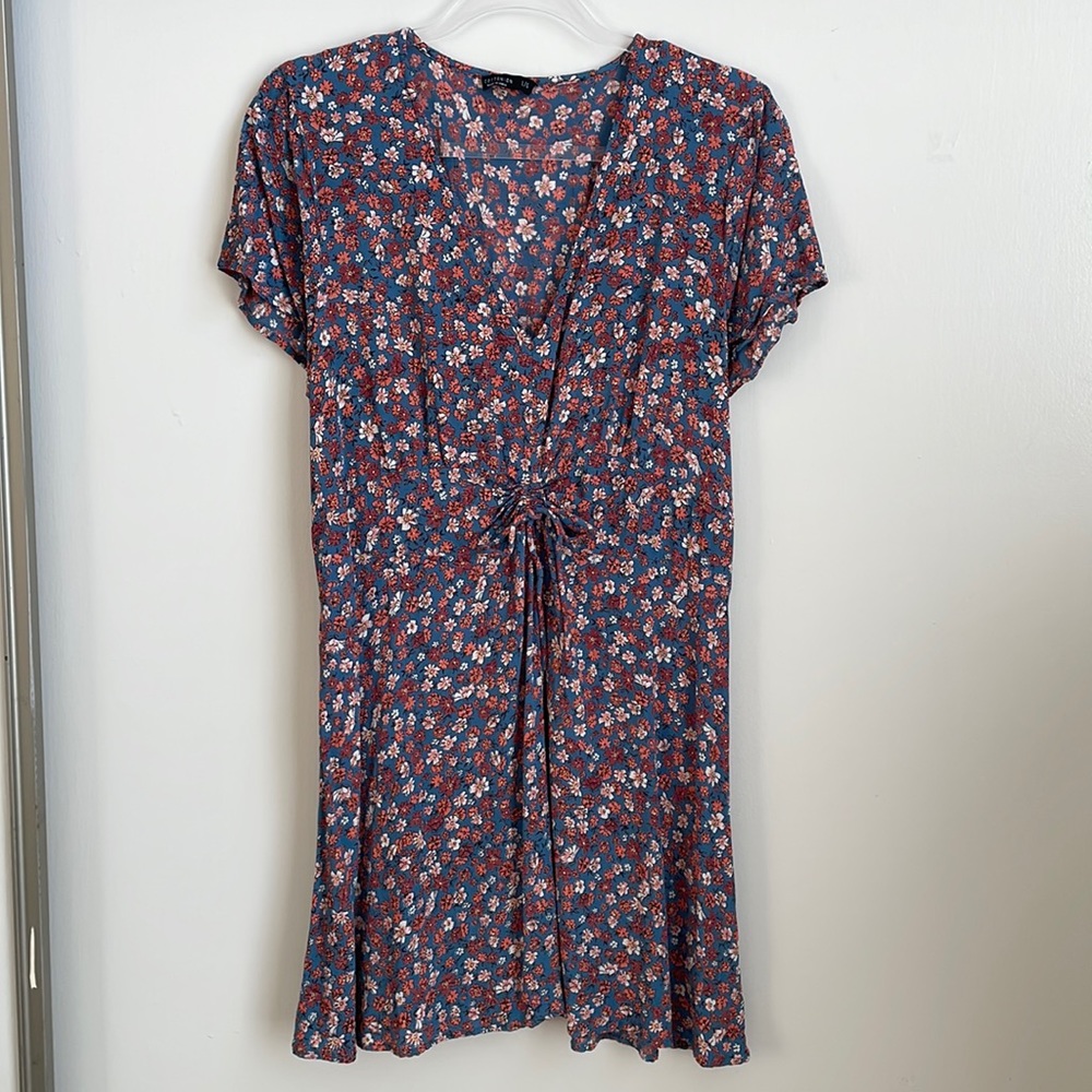 Cotton On - Floral v-Neck Dress Short Sleeve